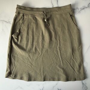 Sundry for Evereve Women’s Sunday Skirt with Bungee Drawcord in Green - NWOT
